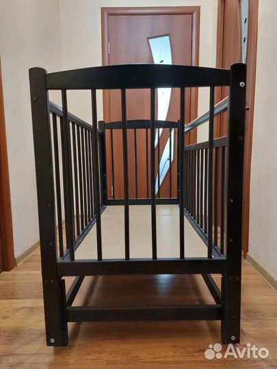 Детская кровать с матрасом