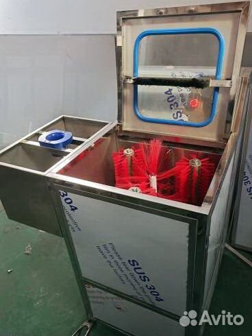 Линия розлива воды в 19.0л бутыли. Новая