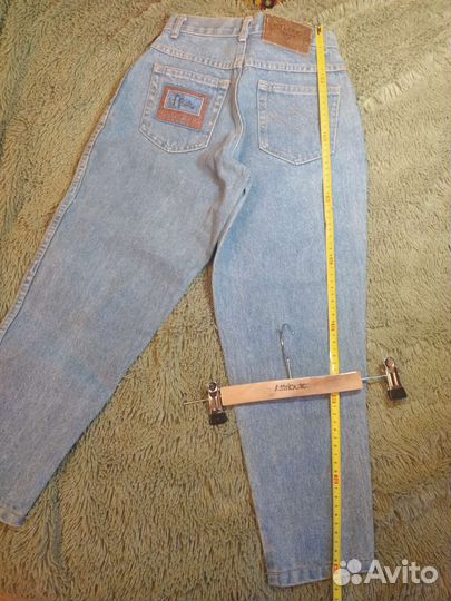 Джинсы укороченные