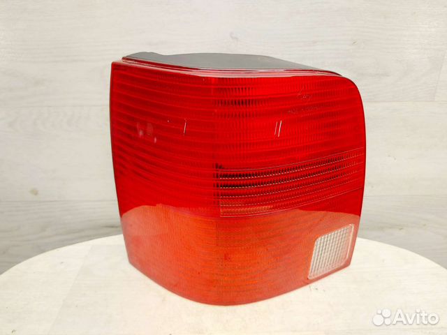 Фонарь задний левый Volkswagen Passat B5.1996-2001