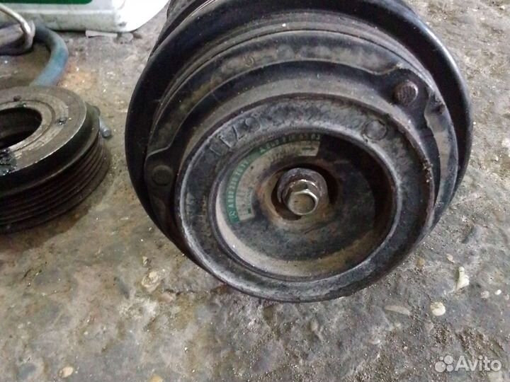 Компрессор кодиционер на мерседес