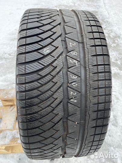 Michelin Pilot Alpin PA4 285/30 R21