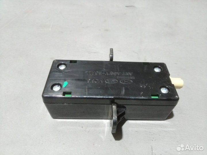 Блок управления антенной Hyundai Solaris седан 1.6