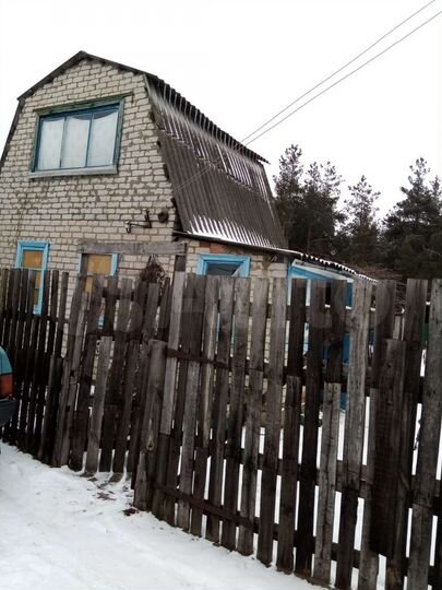 Дача 20 м² на участке 6 сот.