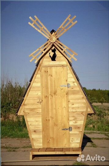 Дачный туалет деревянный CUF