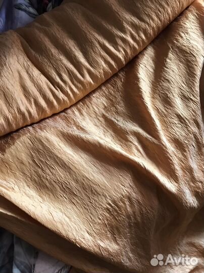 Ткань жатая золотая