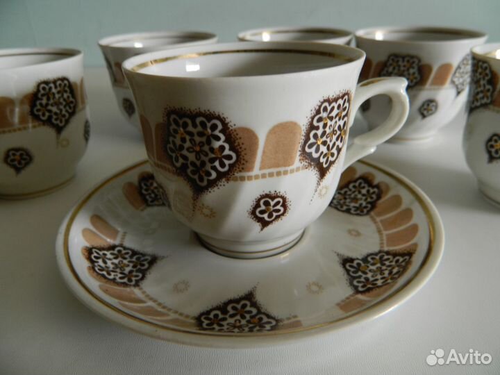Тарелки чашки