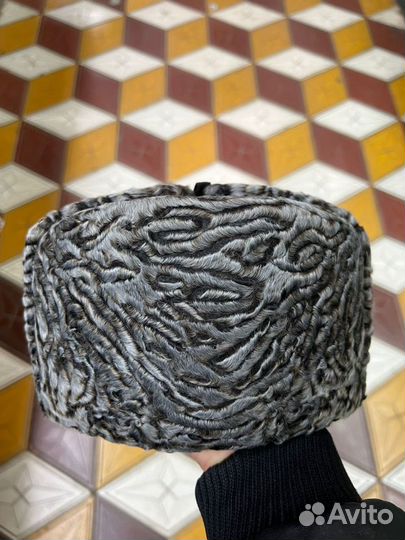 Ушанки, Папахи Каракуль Свакара, Антика