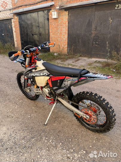Zm Tracer 300 2 T