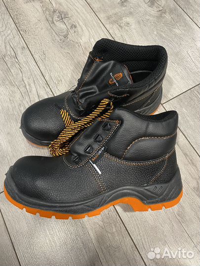 Спецодежда летняя, ботинки летние