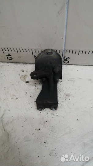 Кронштейн двигателя Suzuki Baleno