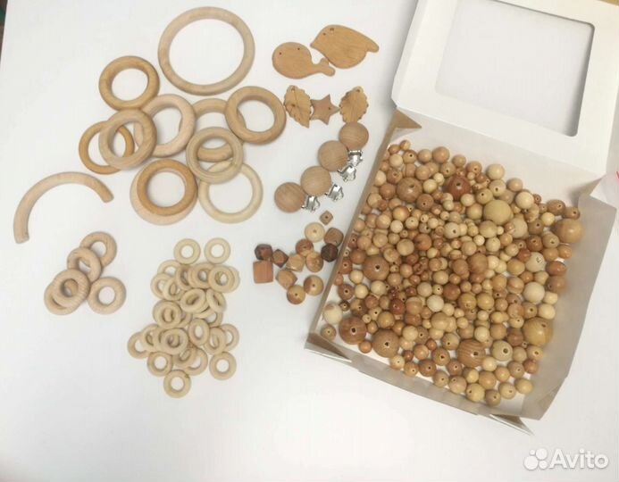 Фурнитура из дерева бук можжевельник