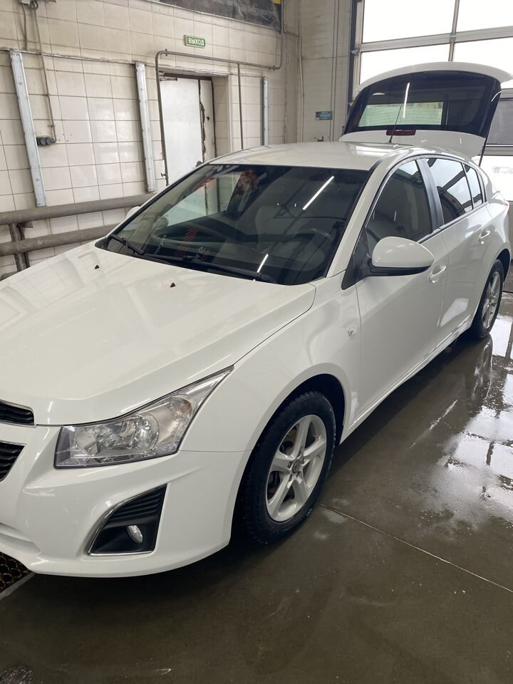 Chevrolet Cruze: фото владельца