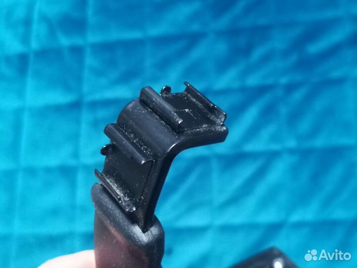 Г-образный кронштейн для фотоаппарата