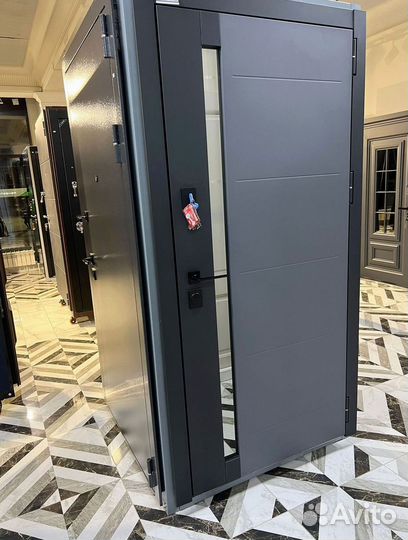 Дверь входная стальная