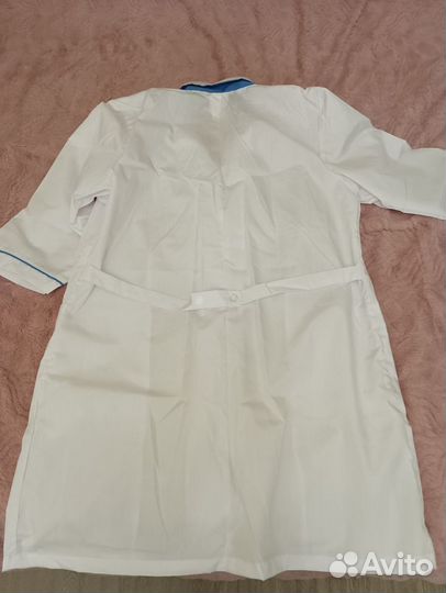 Медицинский халат и костюм