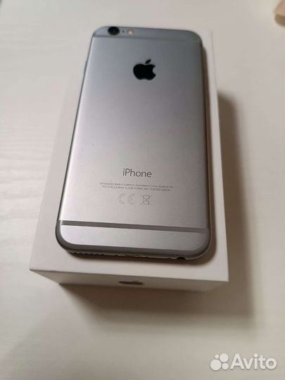 Телефон iPhone 6