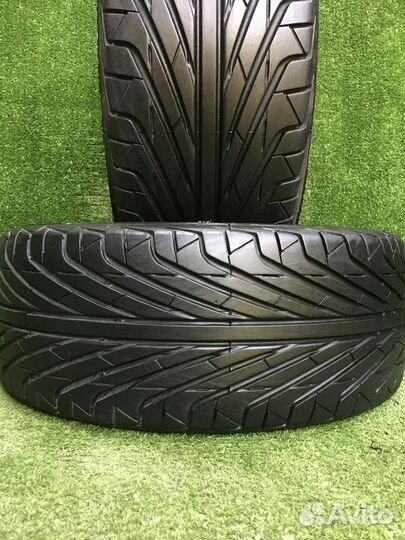 Triangle TR968 215/45 R17