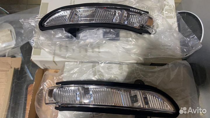 Повортники на зеркала Mercedes W211 W221 W219