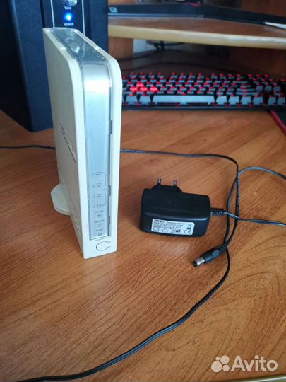 Asus RT-N13U Wi-Fi роутер
