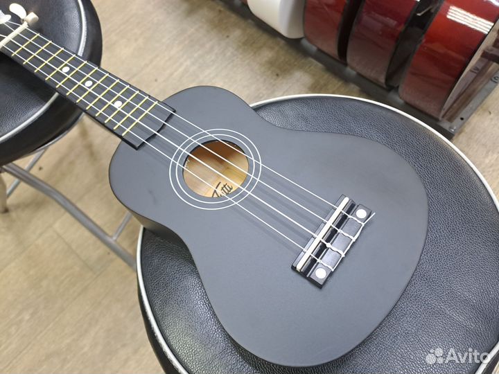 Укулеле сопрано чёрная матовая