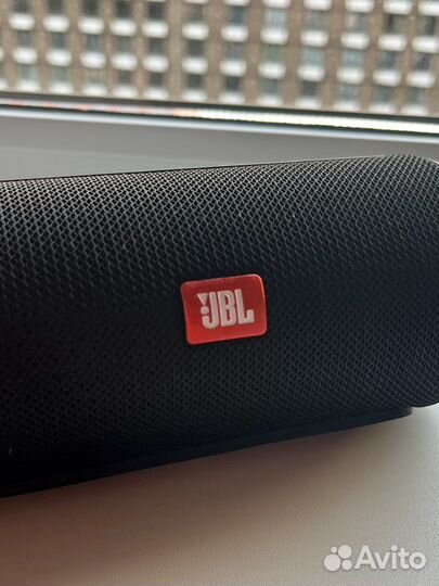 Колонка JBL charge 3 черная