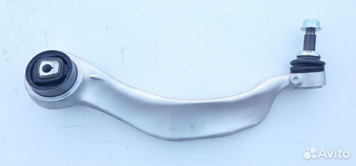 Рычаг передний нижний правый 31124083312 F01 F02 F