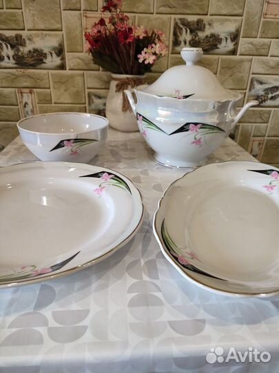 Сервиз столовый