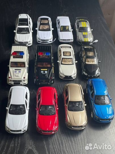 Машинки металл 1/32 все открывается свет звук