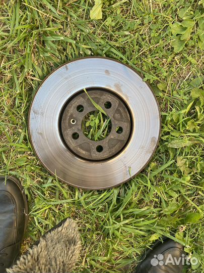 Передние тормозные диски 288мм оригинал Volkswagen