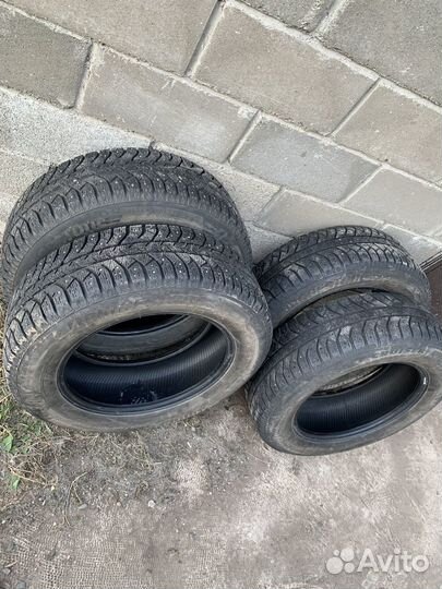 Bridgestone Ice Cruiser 7000S 225/65 R17 102T