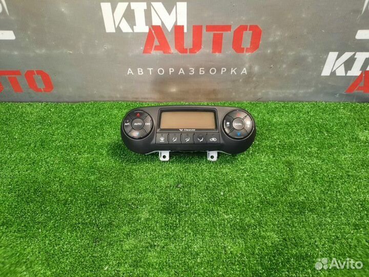 Блок управления климат-контролем Hyundai Ix35 2.0