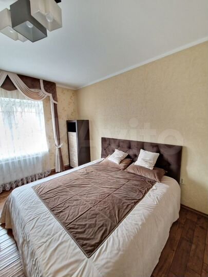 2-к. квартира, 70 м², 4/5 эт.