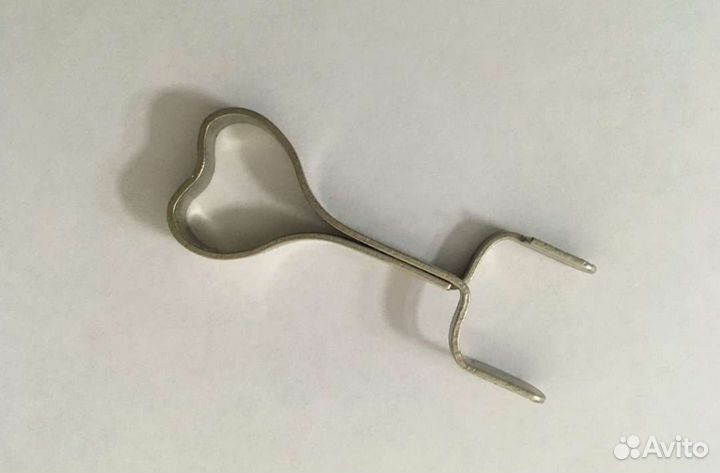 Зажим для резиновых трубок пружинящий