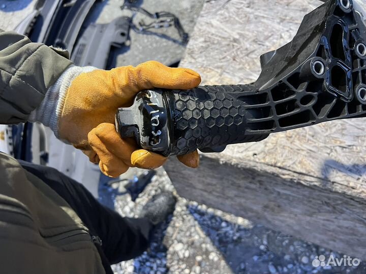 Корпус масляного фильтра KIA стингео