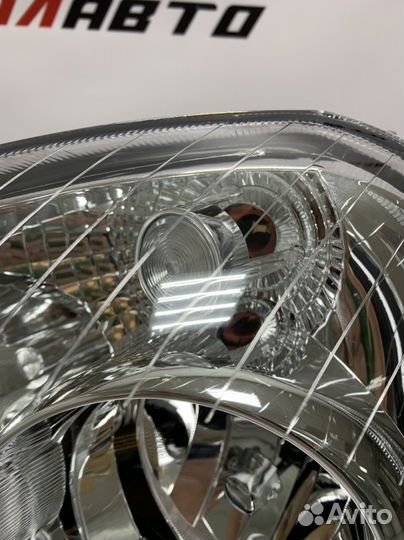 Передние фары ваз лада приора 2170
