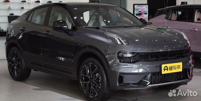 Lynk & Co 05 1.5 AMT, 2023, 5 км