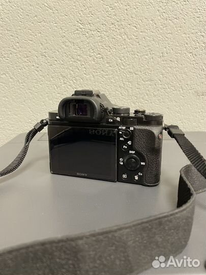 Беззеркальная камера Sony a7 mark i body