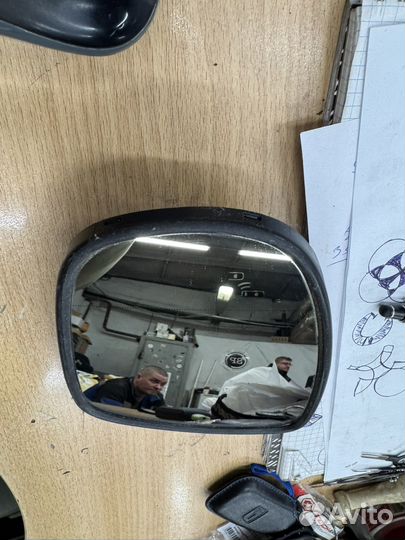Зеркальный элемент Lexus gs