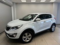 Kia Sportage 2.0 AT, 2012, 124 621 км, с пробегом, цена 1 526 000 руб.