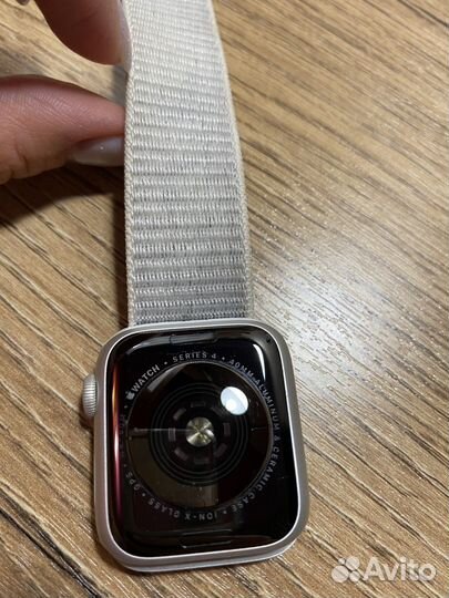 Apple watch 4 40mm смарт часы