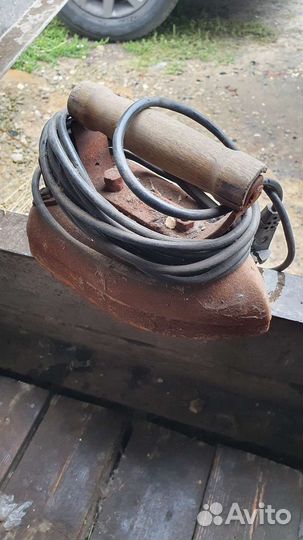 Утюг СССР раритет электрический