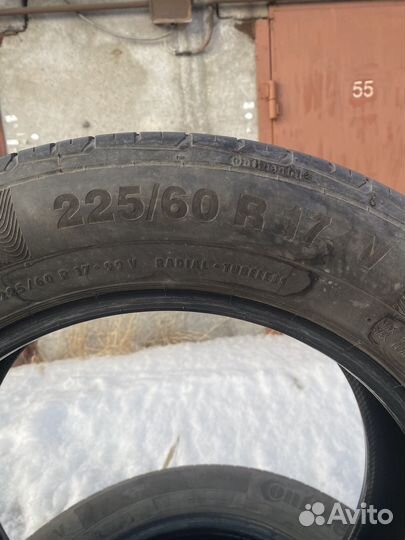 Continental ContiPowerContact 225/60 R17 V