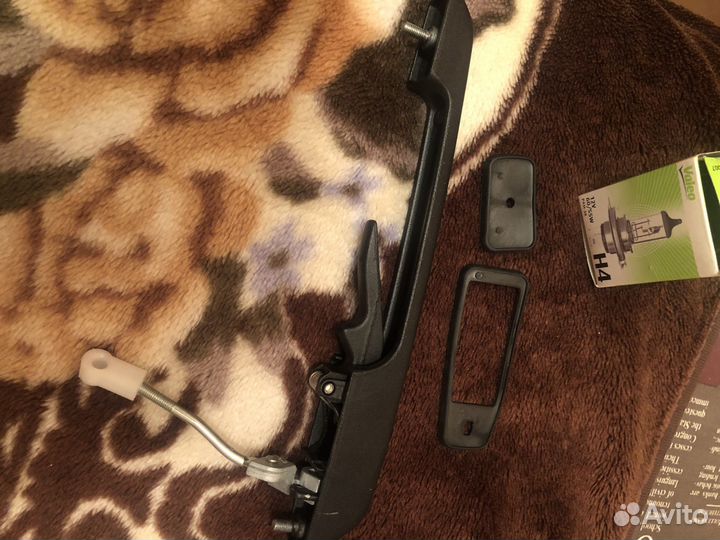 Дверная ручка на ваз 2114 задняя правая