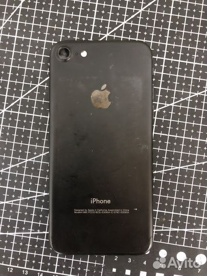 Телефон iPhone 7 32gb