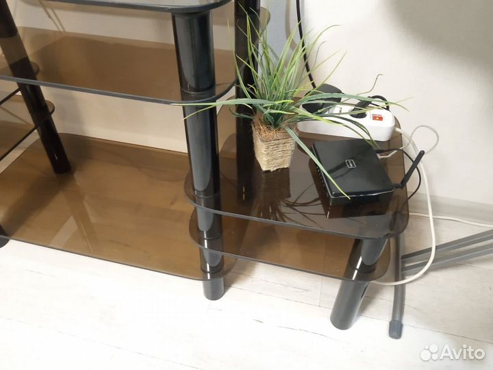 Тумба под тв бу стеклянная