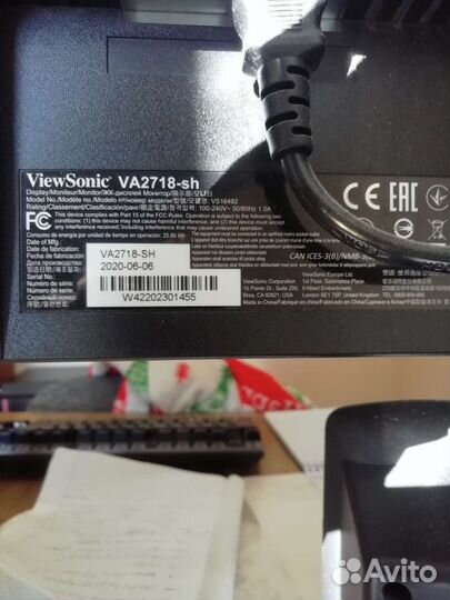 Монитор Viewsonic 27