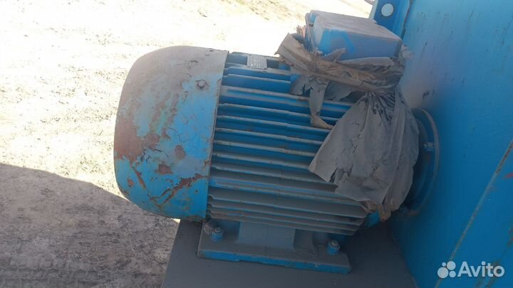 Продам Электродвигателя