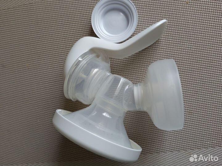 Молокоотсос+вкладыши для груди+пакеты для молока