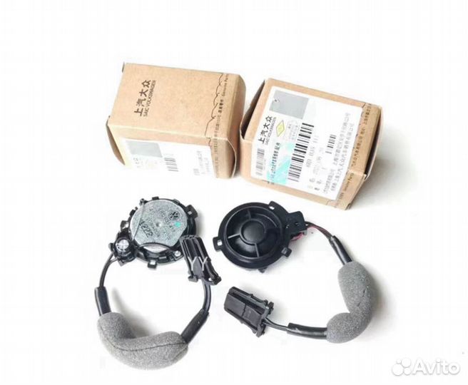 Комплект задних динамиков VAG